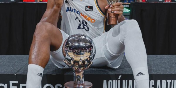 九游下载安装-2年1200万签约！倒贴钱也得打球！苦等五年终于重返NBA